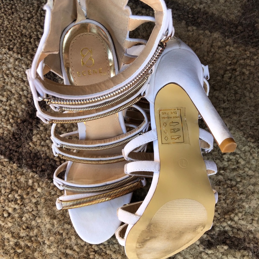 Scene heels